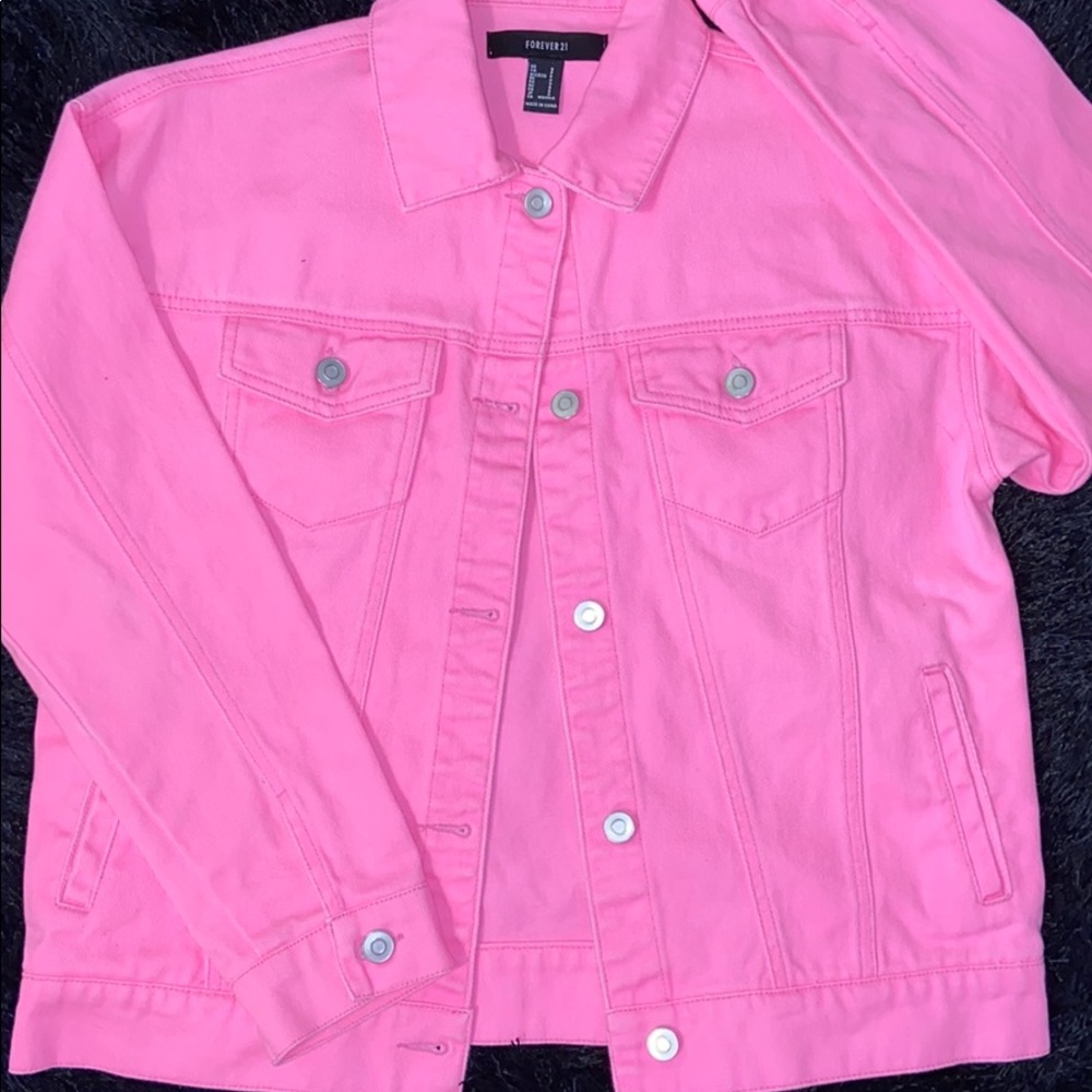 Neon pink jeans jacket 💕